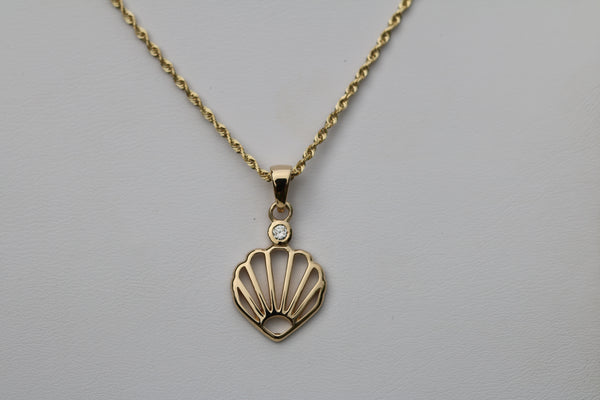Gold Shell Pendant in 14k with Diamond