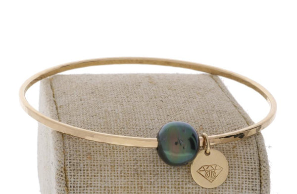 Tahitian Pearl Bangle in Gold