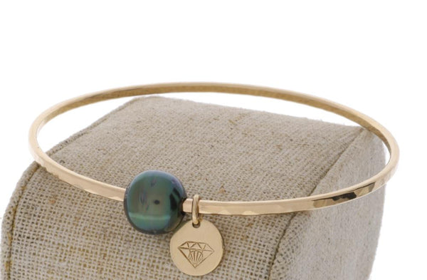 Tahitian Pearl Bangle in Gold