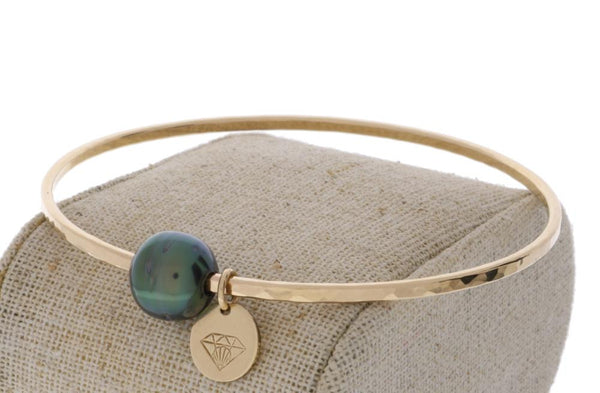 Tahitian Pearl Bangle in Gold