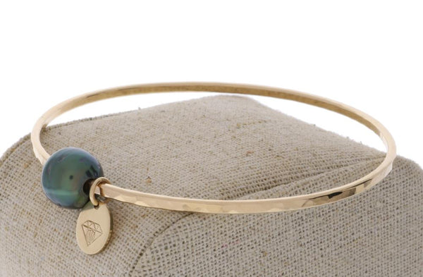 Tahitian Pearl Bangle in Gold