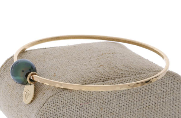 Tahitian Pearl Bangle in Gold