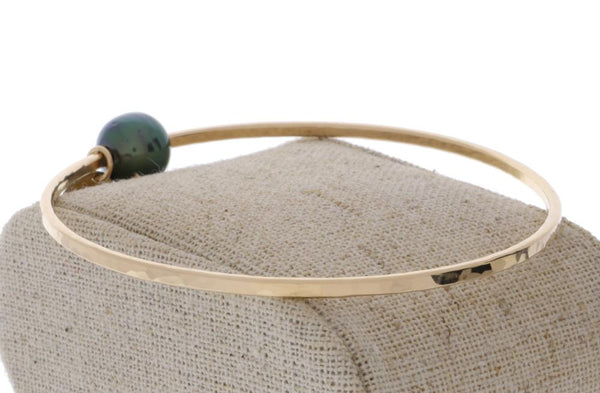 Tahitian Pearl Bangle in Gold