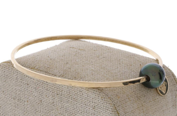 Tahitian Pearl Bangle in Gold
