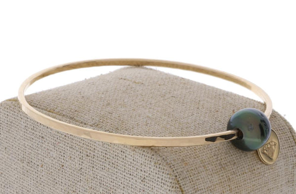 Tahitian Pearl Bangle in Gold