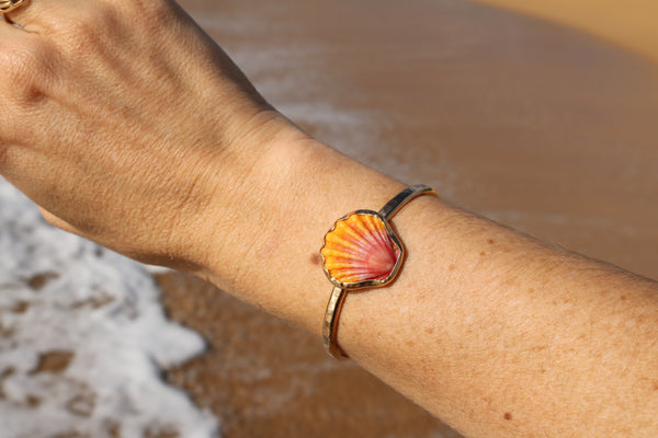 Sunrise Shell Cuff Bracelet in Gold