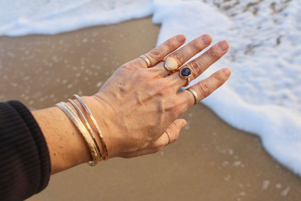 14k Gold Iolite Ring